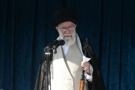 پیام فرمانده معظم کل قوا خطاب به ملت بزرگ ایران در پی جنایت سحرگاه امروز رژیم صهیونیستی