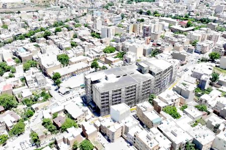 بهره برداری عملی مردم از پارکینگ تعیین تکلیف شود